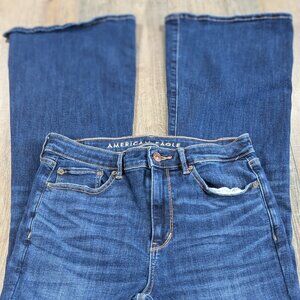 American Eagle Jeans Womens 8 Blue Super High Rise Flair Leg Denim Stretch